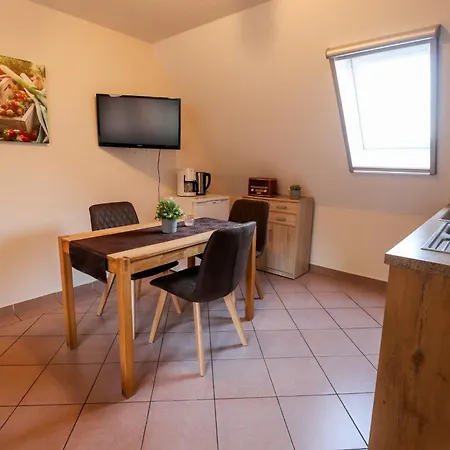 Familienhof Bruening - Rehblick Apartment Meppen